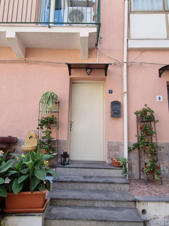 Suite 53 Aci Trezza Exterior photo